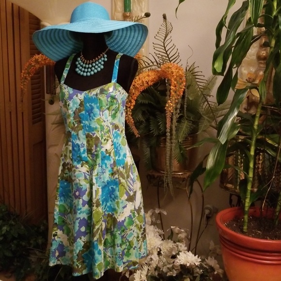 R  & K Dresses & Skirts - 💥FINAL MARKDOWN💥***Fit & Flare Sundress